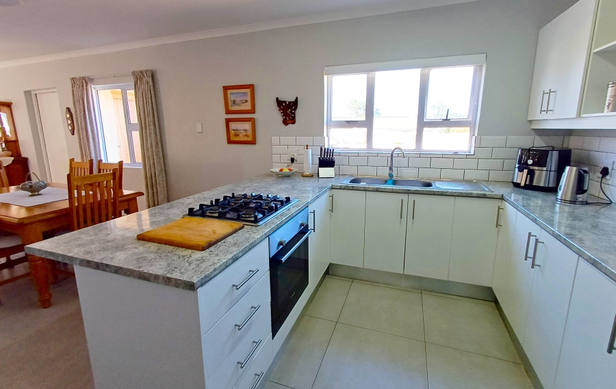 3 Bedroom Property for Sale in Kleinmond Western Cape